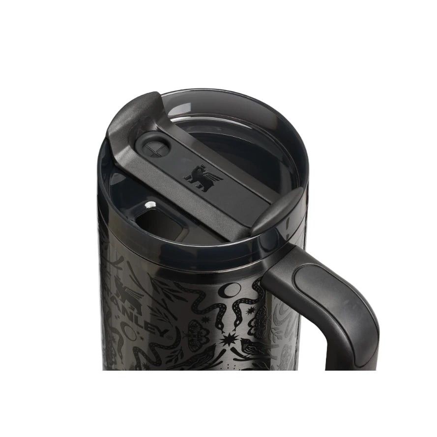 Deadly Damask Tumbler lid and straw detail